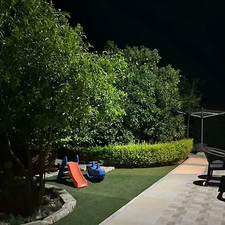 Valencia Grove Villa Miliou