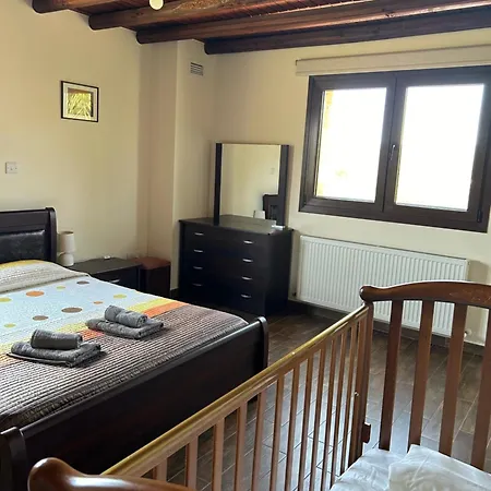 Valencia Grove Miliu