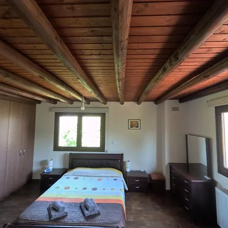 Valencia Grove Villa *