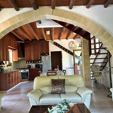 Valencia Grove Villa *