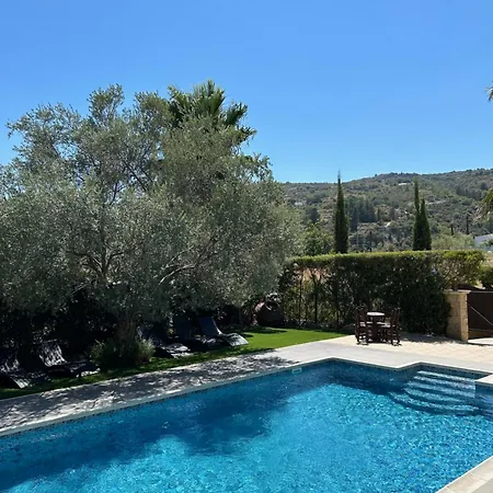 Villa Valencia Grove Miliou