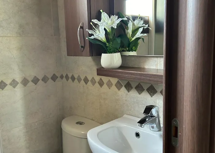 Valencia Grove Villa Miliou